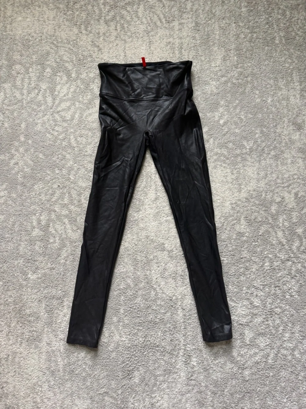SPANXshape faux leather leggings- size Petite - M